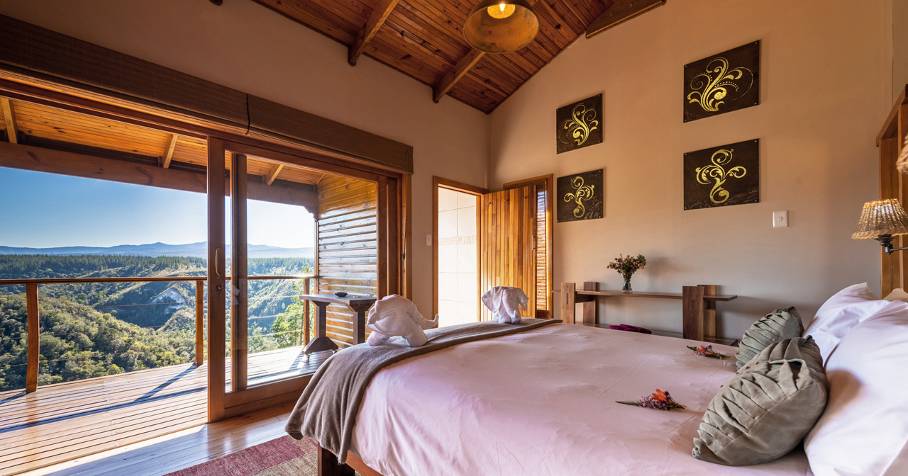 Cliffhanger Cottages in Rheenendal, South Africa